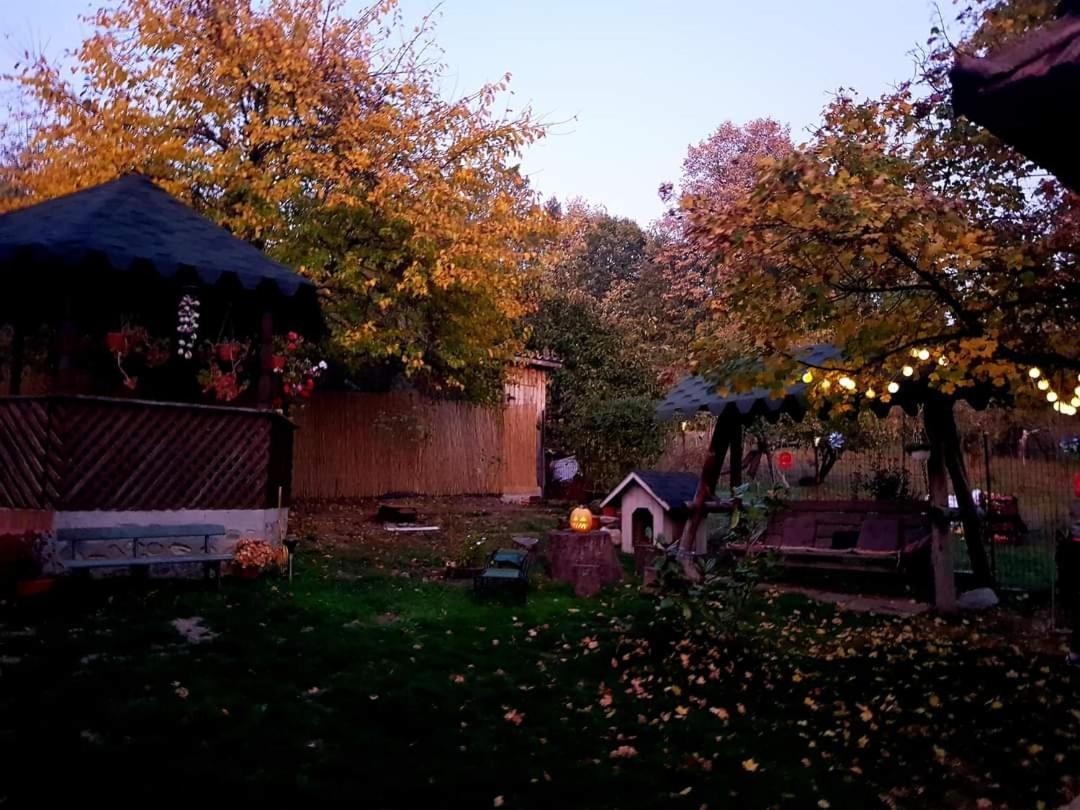 Casa Smeilor Horezu Luaran gambar